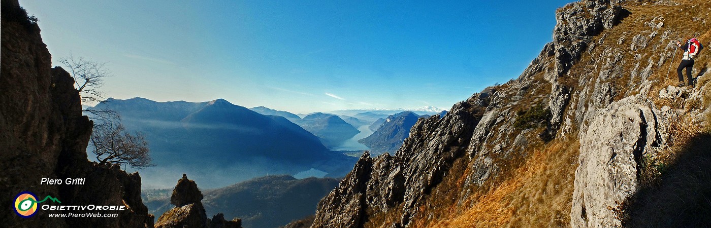 29 Dal vallone del Grona vista verso il Lago di Lugano.jpg